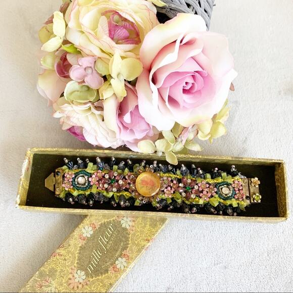 Mille Fleur Vintage Victorian Floral Multi Crystal Stone Bracelet - Picture 2 of 7